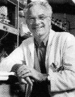 Le biologiste Peter Duesberg.